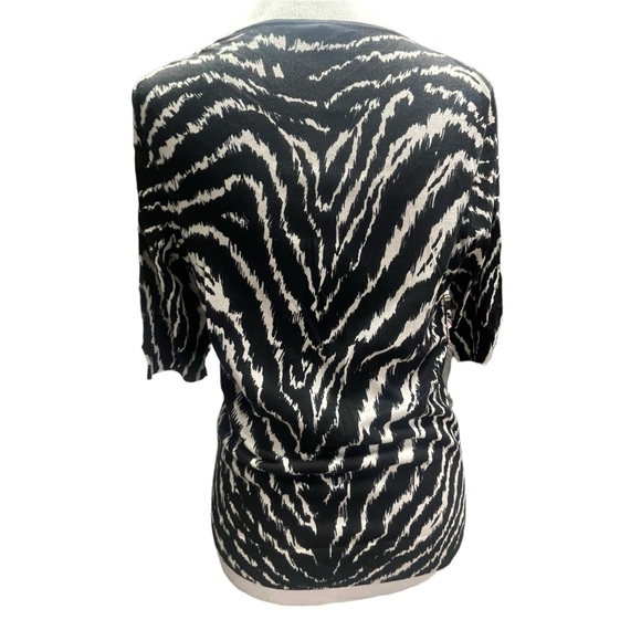 Ann Taylor. Silk Blend. Sz Small. Zebra Print. Excellent Condition 🤩🤩 - Picture 8 of 12